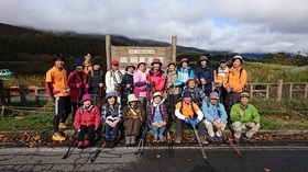 秋の恒例イベント【ノルディックウォーキング ツアー】を開催!!