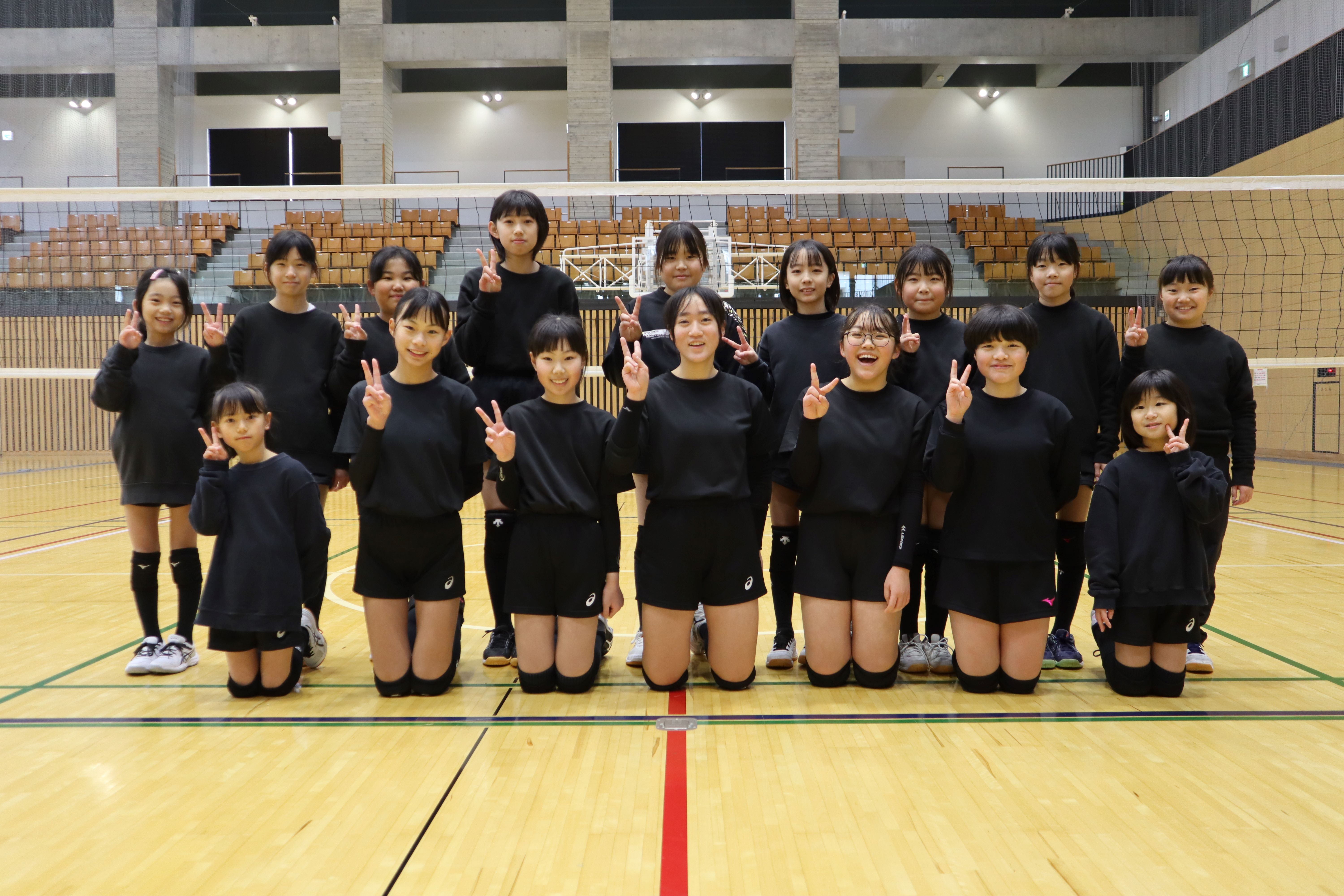 写真【バレーボール女子】.JPG